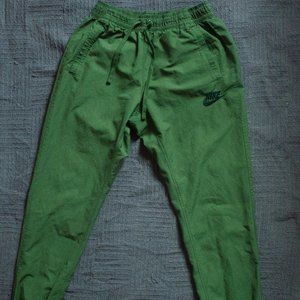 Nike Sportwear Joggers - Army Green